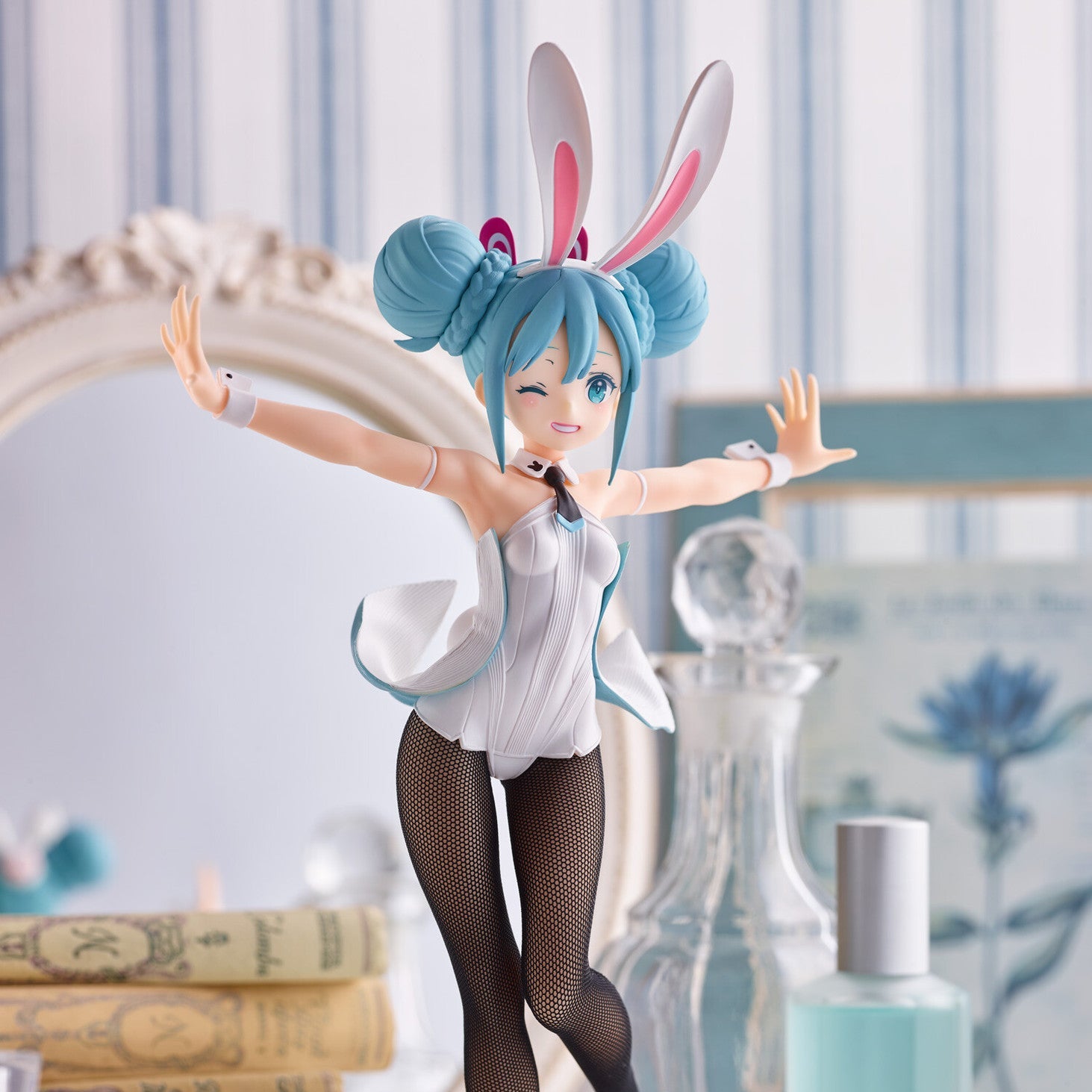 Hatsune Miku BiCute Bunnies White Ver. (FuRyu)