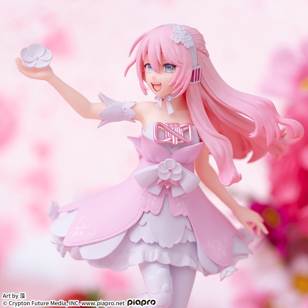 Piapro Characters Megurine Luka Luminasta (SEGA)